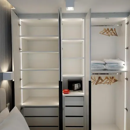 Luxury Apartment With Unique Design In Kolonaki-2